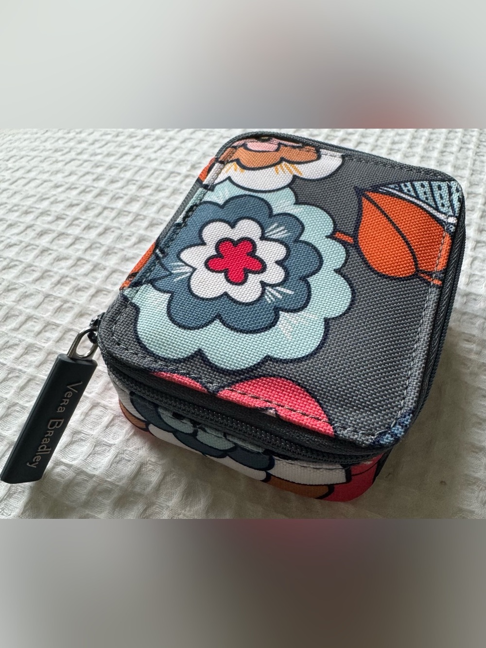 Vera Bradley Hard Shell Travel Jewelry Case Floral Zip Organizer